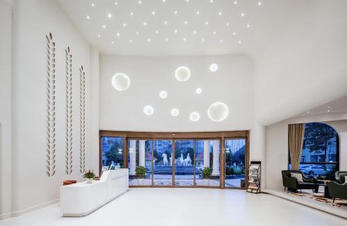 Baiyun District Hotel | OT Villa