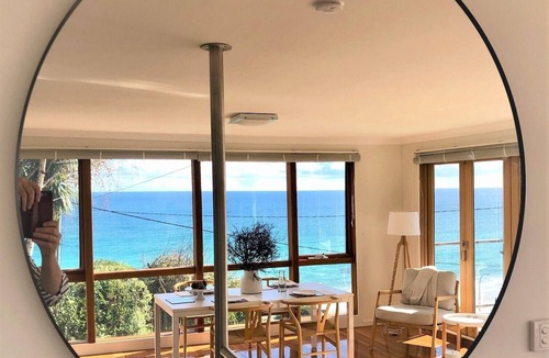 Boat Harbour Beach House | OUTSTANDING! WHITE HOUSE TASMANIA WINTER SPECIAL MIN STAY 2 NIGHTS TILL OCTOBER.