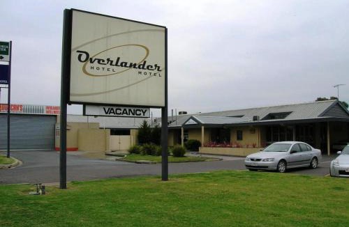 Shepparton Hotel | Overlander Hotel Motel