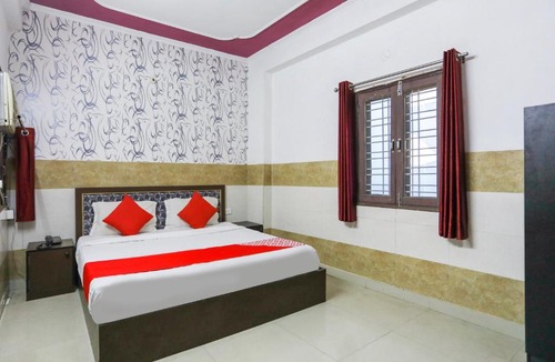 Baraula Hotel | OYO 69003 Elite Hotel Dharma Inn