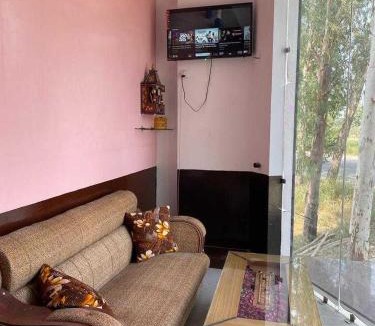 Meerut Hotel | OYO As Hotel And Restaurant Unit 2