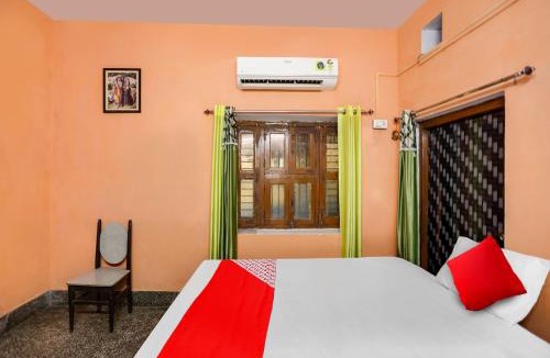 Varanasi Hotel | OYO Flagship 81240 Tamil Residency