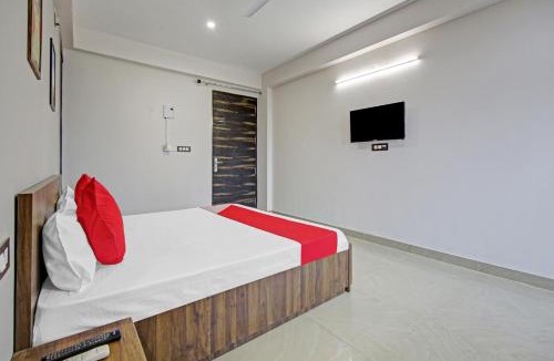 Greater Noida Hotel | OYO Flagship The Dream Inn Hotel
