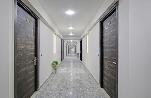 Greater Noida Hotel | OYO Flagship The Dream Inn Hotel