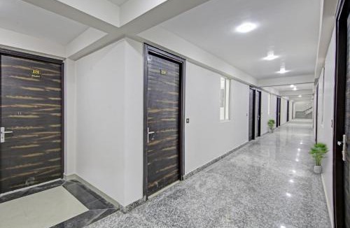 Greater Noida Hotel | OYO Flagship The Dream Inn Hotel