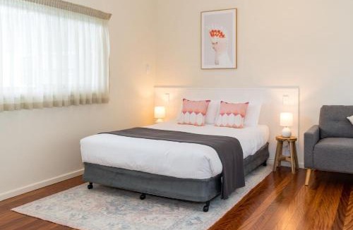 Forster Hotel | Pacific Motel 01