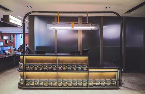 Tsim Sha Tsui Hotel | Page148, Page Hotels