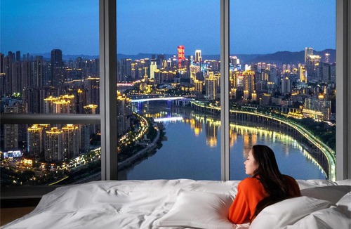 Yuzhong Hotel | Pagoda Hotel ChongQing INCITY HuaLongQiao Station