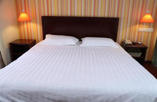 Qixia District Hotel | Pai Hotel Nanjing Maogaoqiao Metro Station