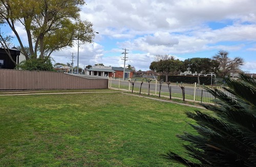 Echuca House | PAK House Central - NEW LISTING - central spacious family home