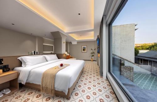 Liwan Hotel | Palace House Guangzhou Yongqingfang Moon Bridge Store
