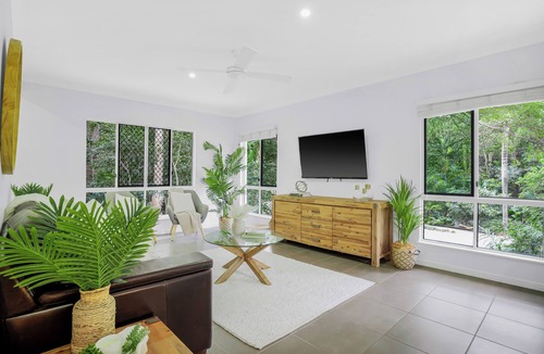 Palm Cove Hotel | Palm Cove Studio Apartments
