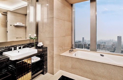 Gaoxin Hotel | Palm Springs Hotel Chengdu, Vignette Collection by IHG