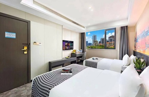Jianyang Hotel | Panda Holiday Inn 2