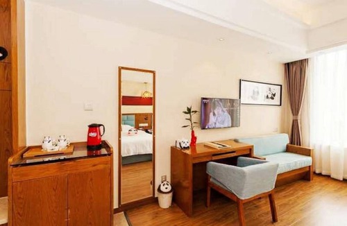 Chengdu City Centre Hotel | Panda Prince Hotel Chunxi Road Branch