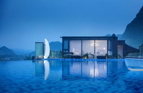 Wulingyuan Hotel | Pandora's Hilltop House Resort
