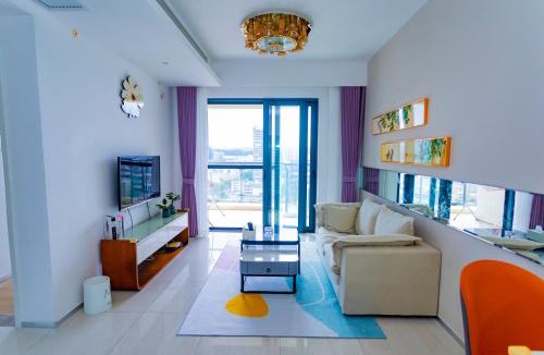 Sanya Apartment | - Parent child Travel - Phoenix Airport - Sanya Railway Station - Sanya Bay - West Island - Luhuitou - Dadonghai - No-1 Harbor City - Sea Travel Duty Free City - Liberation Road Pedestrian Street