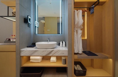 Xindu Hotel | Park Inn by Radisson Chengdu FengHuang Mountain Sports Park