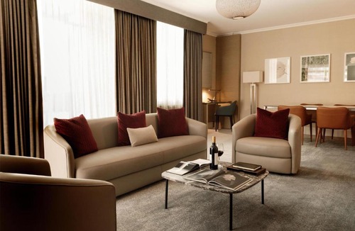 Perth Central Business District Hotel | Parmelia Hilton Perth