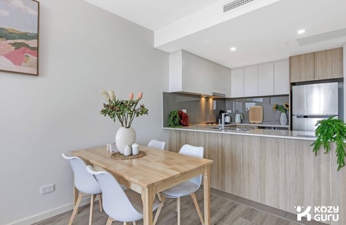 Sydney Apartment | Parramatta 2 Bed Apt with Parking