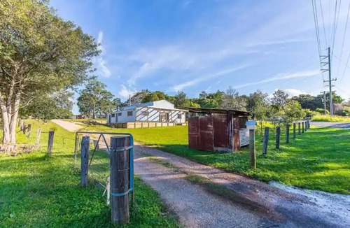 Ewingsdale Cottage | Passionfruit Villa @ Byron Homesteadnn