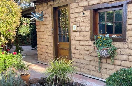 Witchcliffe Ski Chalet | Patricias Garden Studio