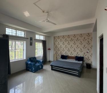 Hatigaon Apartment | Pause 2
