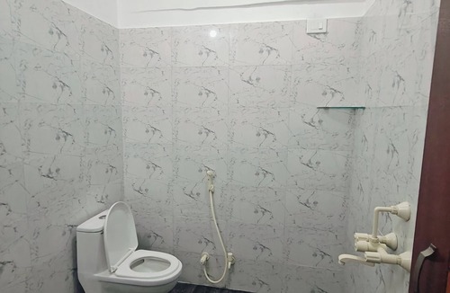 Mohangarh Bed & Breakfast | Peaceful Budget Stay | Near IIM Road