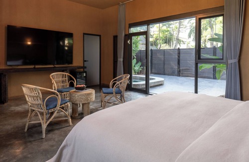 Jinghong Resort | Peacock Valley Hot Spring VILLA Resort