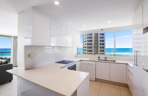 Surfers Paradise Apartment | Peninsula Resort - Apartments by Gold Coast Holidays