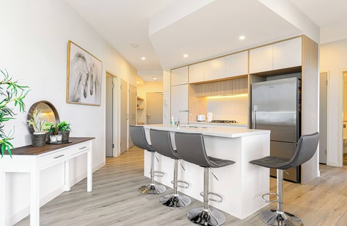 Penrith Apartment | Penrith 3Br apt close toTrain station & Shopping