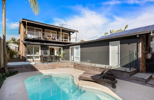 Narrabeen House | Perfect Beach Getaway