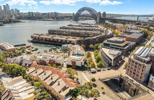 Millers Point Apartment | Perfect Vacation Home w Large Outdoor Space