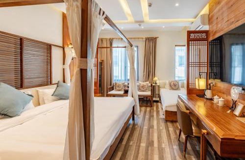Suzhou Old Town House | Pillow Window & Listen to Rain Hotel Museum Branch Pingjiang Road, Suzhou