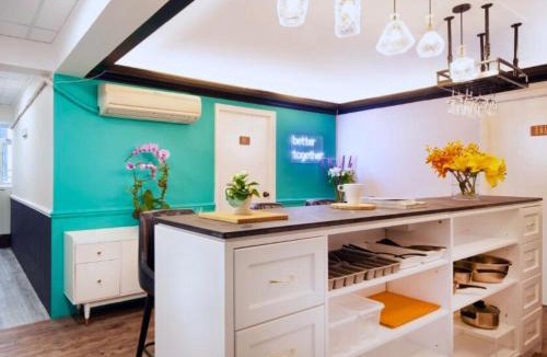 Tsim Sha Tsui Hotel | Pillows CoLiving