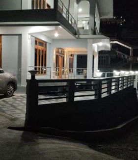 Bomdila Hotel | Pine View Hotel