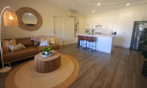 Bathurst Apartment | Piper Apartment