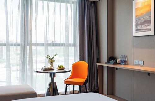 Jiangcheng District Hotel | Poltton Century Hotel Yangjiang