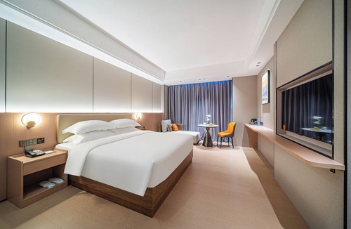 Jiangcheng District Hotel | Poltton Century Hotel Yangjiang