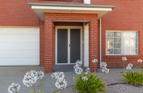 Wallaroo House | Pommern Waters - Spacious Wallaroo Marina Frontage