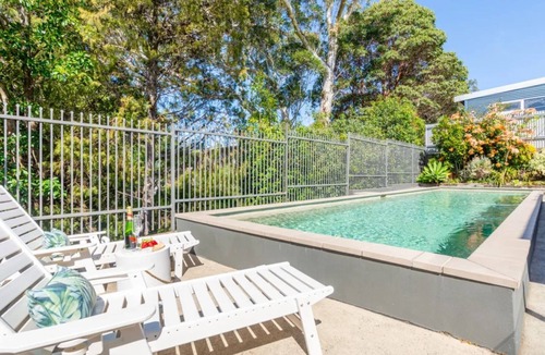 Vincentia House | Poolside Oasis by Experience Jervis Bay