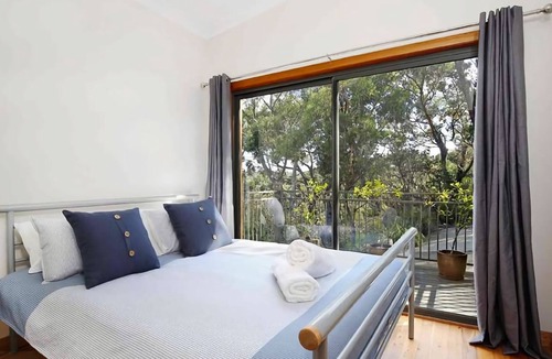 Blackheath House | Postcards From The Edge