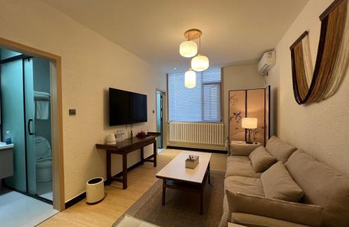 Dengfeng House | Premium Apartment with Private Kitchen & Free Wi-Fi