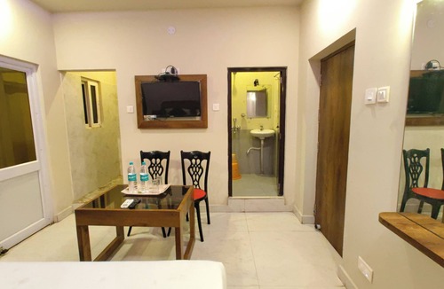 Charbagh Hotel | Premium Hotel G.S Palace Lucknow