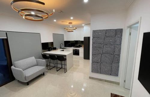 Regents Park House | Private, Modern & Luxurious Granny Flat