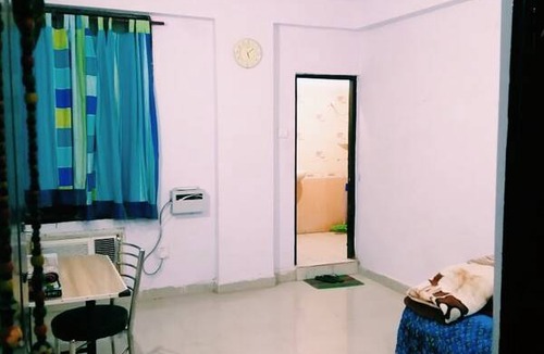 Hazratganj Resort | Private room ∙ 2 guests