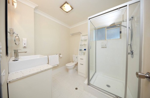 Spring Hill Hotel | Private Room Brisbane