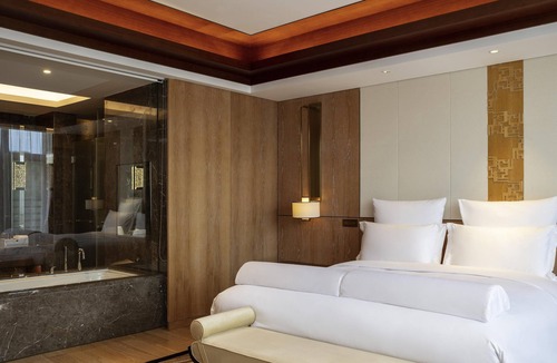 Songjianghe Hotel | Pullman Changbaishan Resort