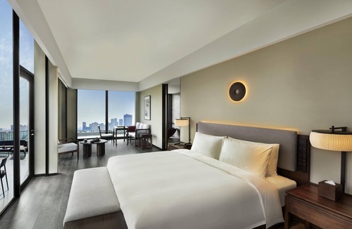 Wanli District Hotel | Pullman Nanchang Meiling