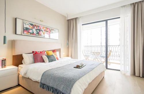 Huangpu Apartment | Pulse Manor - near the Bund